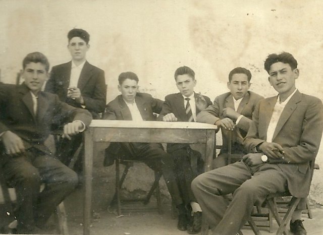 Foto de amigos en Mayorga 1964