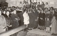 Foto de la inauguración de la parroquia de Mayorga
