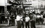 Foto de los de la peña la chispa en las fiestas de Mayorga 1971