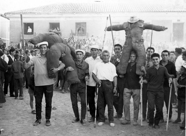 Fiestas Mayorga peleles 1967