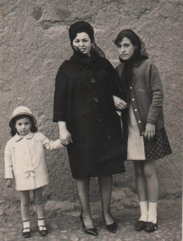 Lola Perez, Lolita y Carmen 1964 en Mayorga