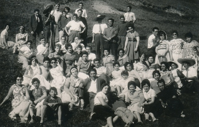 Mozos y mozas mayorganos. 1962