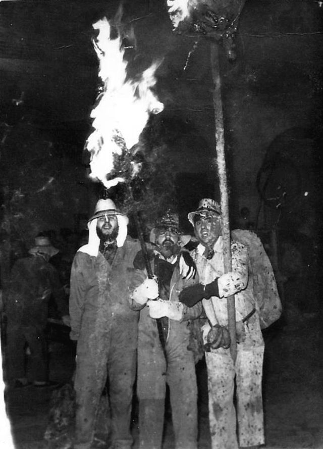 Foto de amigos en El Vítor de Mayorga 1973