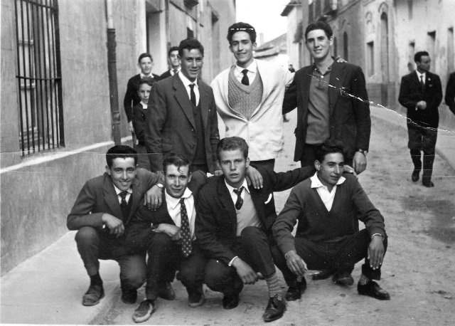 Foto de amigos en Mayorga 1965