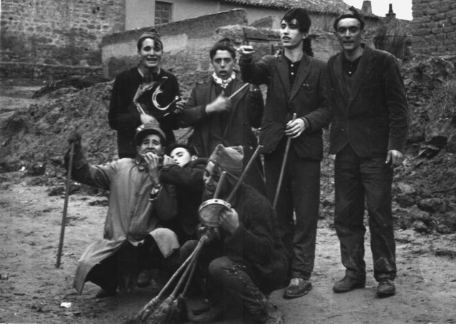 Foto de los quintos de Mayorga de1964