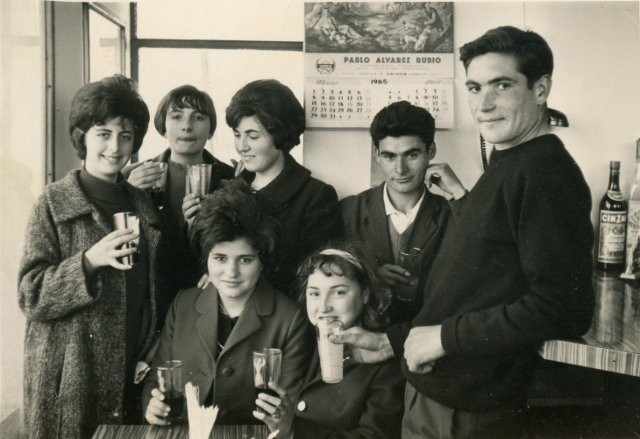 Amigos y amigas en Mayorga