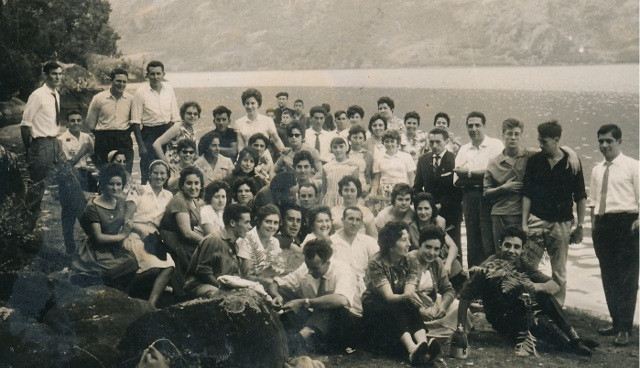 Mayorganos celebrando san blas o san anton 1962
